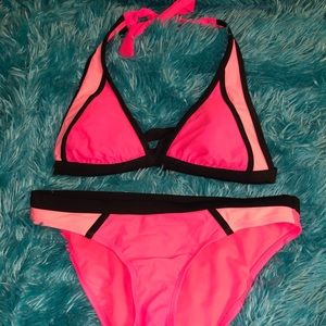 Halter tie bikini set